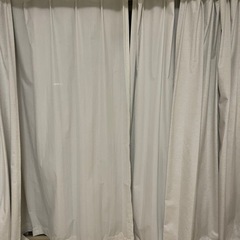 ニトリ　遮光カーテン、レースセットの画像