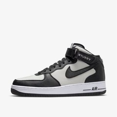 ［新品］stussy エアフォース1 mid