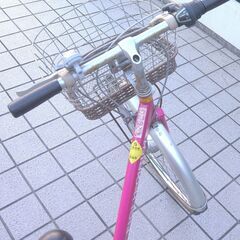 シティーサイクル 自転車 24インチ シマノ外装6段ギヤ ＬＥＤオートライト カギ付き 美品です！の画像