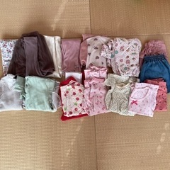 【受け渡し相手様決まりました】女の子服　サイズ90 まとめてお譲...