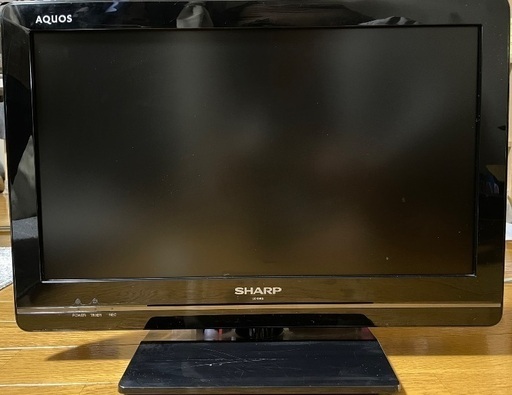 SHARP AQUOS 19型 液晶TVです。