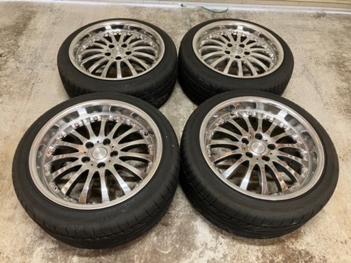 タイヤ ホイールセット　9.5J 8.5J