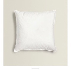 未使用　ZARA HOME ザラホーム   クッションフィリング　羽毛　45×45cmの画像