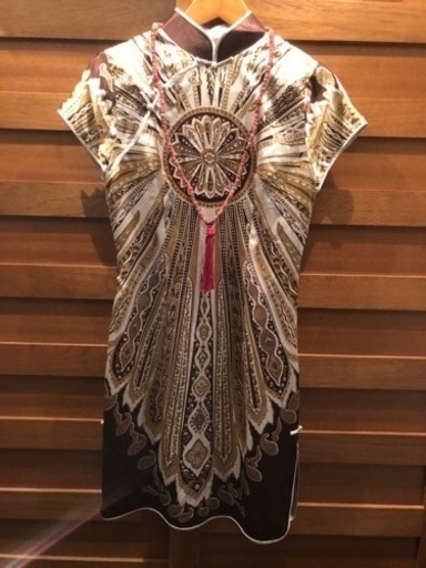 チャイナドレス　1回着用　中古