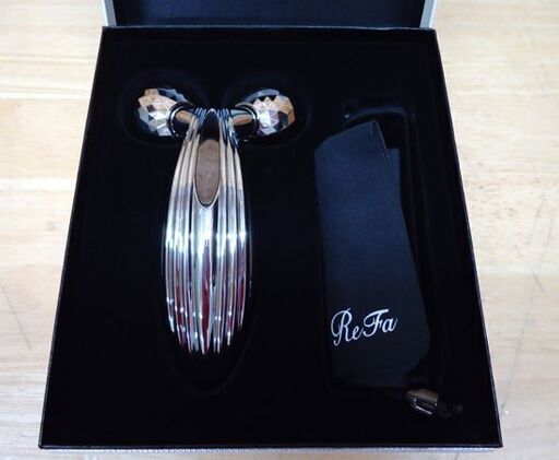 更にお値下げしました！未使用♥ReFa RF-PC2019B SILVER♥ RF-PC2019B MTG 美容ローラー ReFa CARAT RAY リファカラットレイ