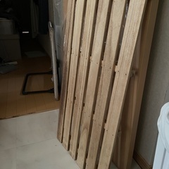 used すのこ1枚　天板1枚　ケース3つ