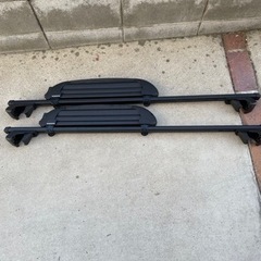 【値下げ】Thule ボルボ純正ルーフバー、スキーキャリアセット　ルーフレール装着車用