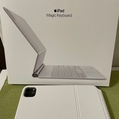 値引き‼️【多少の価格交渉可】ほぼ未使用iPad Magic Keyboardアップル②