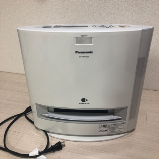 【美品】ナノイー・加湿機能付きファンヒーター