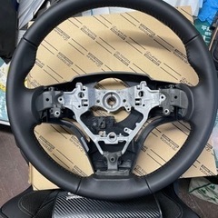 80ヴォクシー　純正ステアリング(新車外し)