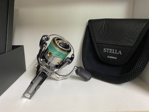 シマノ　14ステラC2000S  スピニングリール