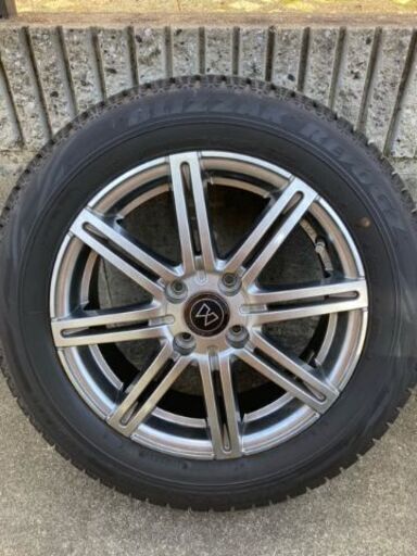 ☆スタッドレスタイヤホイール4本セット　バリ山☆