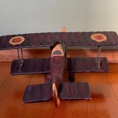 飛行機　置物の画像