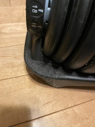 インクラインベンチと可変式ダンベル24kg