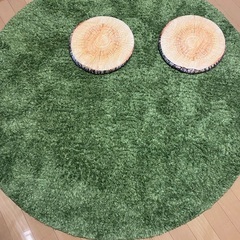 円形ラグ　グリーン