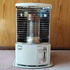 【PayPay決済・配送可】TOYOTOMI　トヨトミ　石油スト...