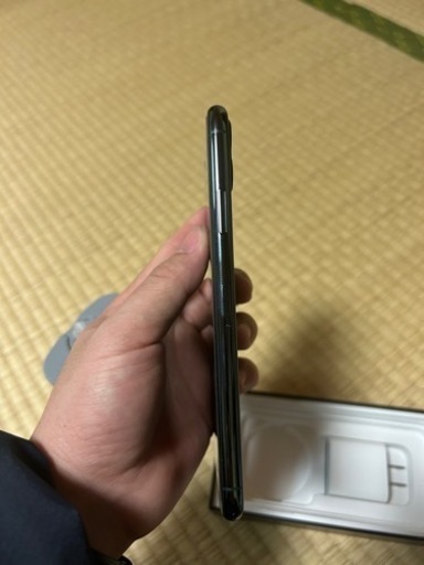 iphone 11 pro max 64GB SIMフリー