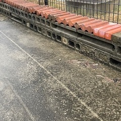DYI 差し上げます。レンガ　ブロック　物干し竿　とどめぐい　側溝　