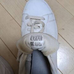 アディダス adidas アドバンコート ベース スニーカーの画像