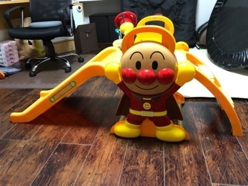 アンパンマン　ピッピすべり台