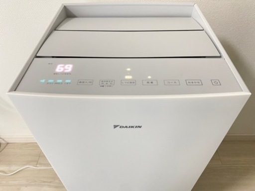 【超美品・数回のみ使用】ダイキン　MCK70Y-W　加湿ストリーマ空気清浄機 ハイグレードタイプ