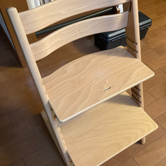 美品　STOKKE トリップトラップ　ナチュラル