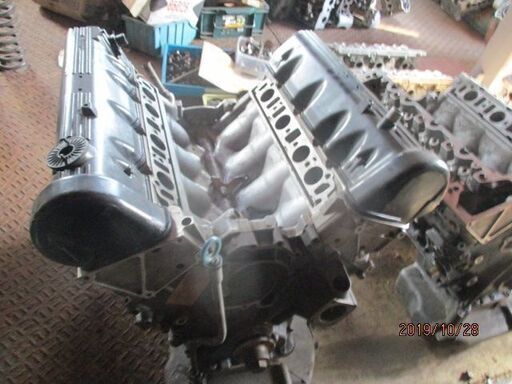 WDB-126-560エンジンコンプリート販売