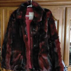 ★ミンクのハーフコート　とれも綺麗なワインレッド　★未使用・保管品です　の画像