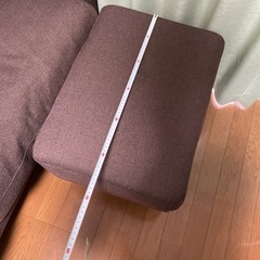ニトリのソファとオットマンの画像