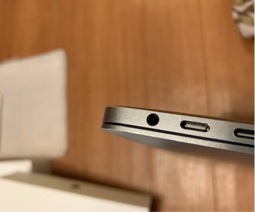 MacBook pro 13インチ　スペースグレー