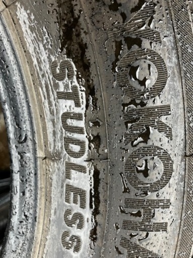 175/80R16 4本セット　冬タイヤ　残山70〜80