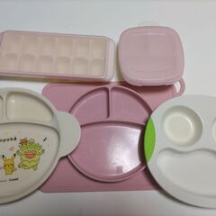 離乳食用のお皿とフリージングセット