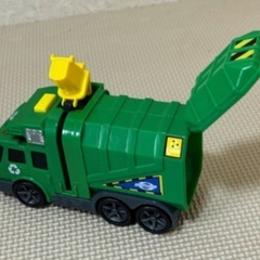 救急車★ごみ収集車の画像