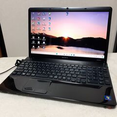 取引中です】SONY VAIO ブラック SSD搭載 i5 8GB Wi-Fi カメラ