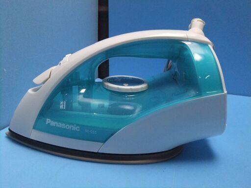 G292　Panasonic　スチーム　アイロン  型番NI-S55