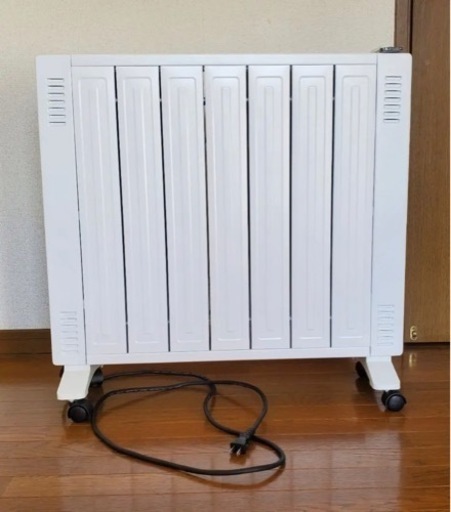【出品本日まで】オイルフリーヒーター 電気ストーブ