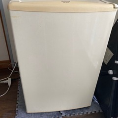 小型冷蔵庫