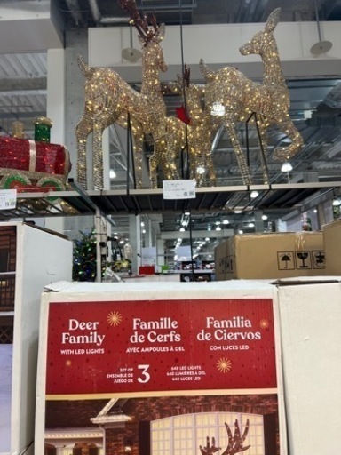 クリスマス　トナカイ　イルミネーション　コストコ