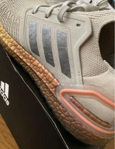 【新品✨レアカラー】38,800円の品‼️adidas ウルトラブースト20 メタルグレー❤️