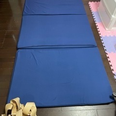 商談中！マットレスシングル、ブルー