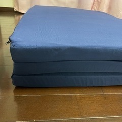 商談中！マットレスシングル、ブルーの画像