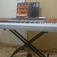 YAMAHA  電子ピアノ P120