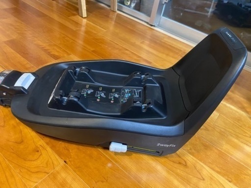 マキシコシ　車載用ベース　2wayFamily