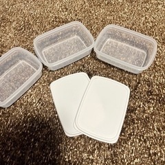 ジューサー　＆　タッパ　(保存容器)の画像