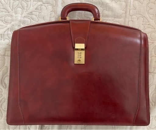 プラテージ　イタリア製本革ダレスバッグ　未使用品　ブラウン