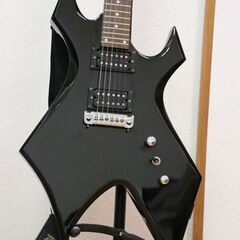 受け渡し予定者決定しました　B.C. Rich  エレキギター　スタンド、ケース付きの画像