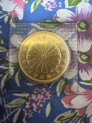天皇陛下御在位60年記念 10万円金貨（昭和61年)