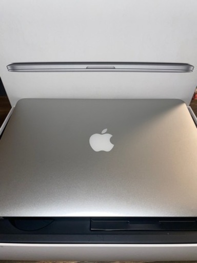 MacBook Pro 13inc 今週末のみ28,000円！