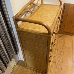 ラタンチェスト　籐家具　収納チェスト　レトロ家具の画像