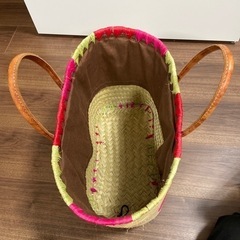 たっぷり入る、かわいいバッグの画像